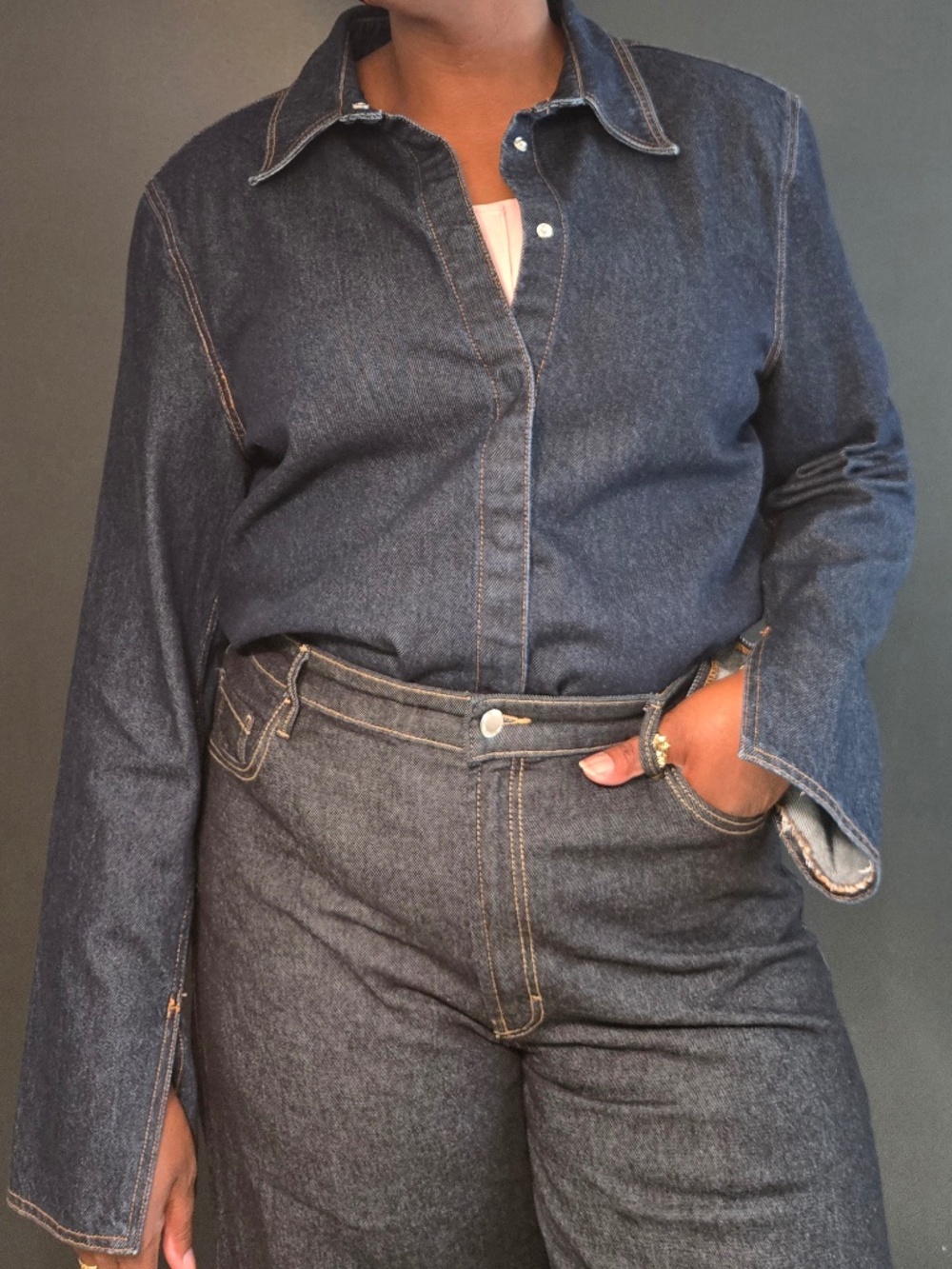 h&m | shoulder-pad denim shirt | button down | tapered waist | size: us xl